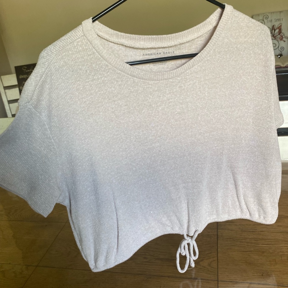 American eagle crop top with a tie at bottom